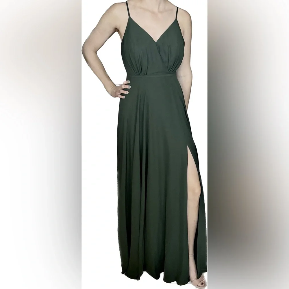 ⭐️2xHP⭐️ JJ’s House Hunter Green Floor Length Spaghetti Strap Dress - Picture 1 of 13